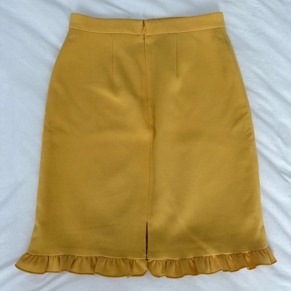 NWOT Ann Taylor Mustard Knee Length Ruffle Skirt